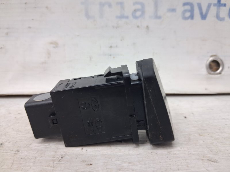 Кнопка противотуманок Tucson 2004-2009 JM 2.0 diesel D4EA Кнопка противотуманок Tucson 2004-2009 JM 2.0 diesel D4EA
