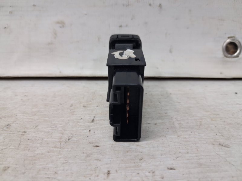 Кнопка подогрева Toyota Prado J120 4.0 1GR-FE