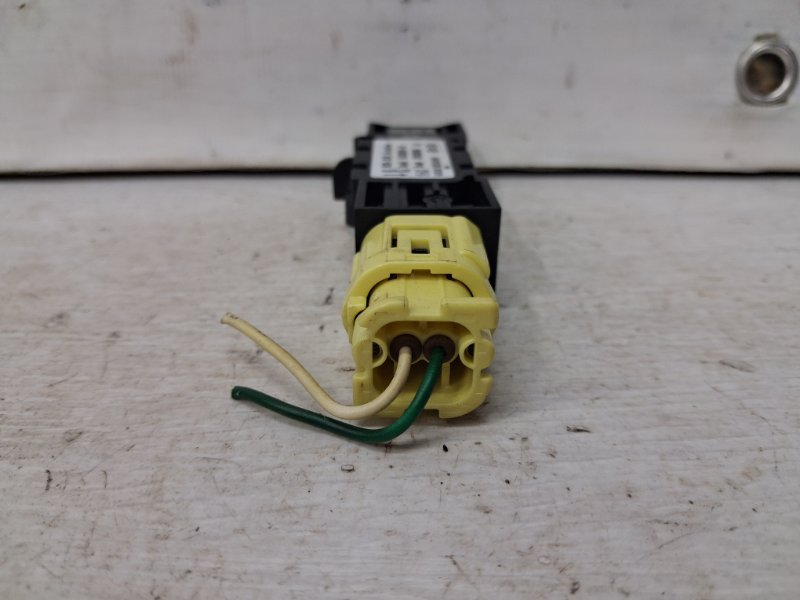 Датчик удара (AIRBAG) Tucson 2004-2009 JM 2.0 diesel D4EA Датчик удара (AIRBAG) Tucson 2004-2009 JM 2.0 diesel D4EA