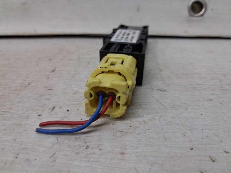 Датчик удара (AIRBAG) Tucson 2004-2009 JM 2.0 diesel D4EA Датчик удара (AIRBAG) Tucson 2004-2009 JM 2.0 diesel D4EA