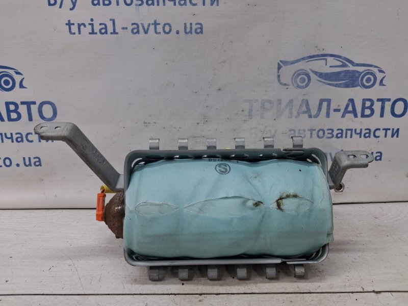 Запчасть подушка безопасности в торпеду Toyota Prado 2002-2009 J120 4.0 1GR-FE 7396060100 Б/У Подушка безопасности в торпеду Toyota Prado 2002-2009 J120 4.0 1GR-FE 7396060100 Б/У