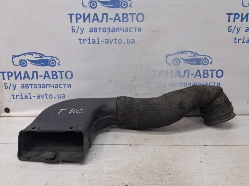 Запчасть воздухозаборник Hyundai Tucson 2004-2009 JM 2.0 diesel D4EA 282102E000 Б/У Воздухозаборник Hyundai Tucson 2004-2009 JM 2.0 diesel D4EA 282102E000 Б/У
