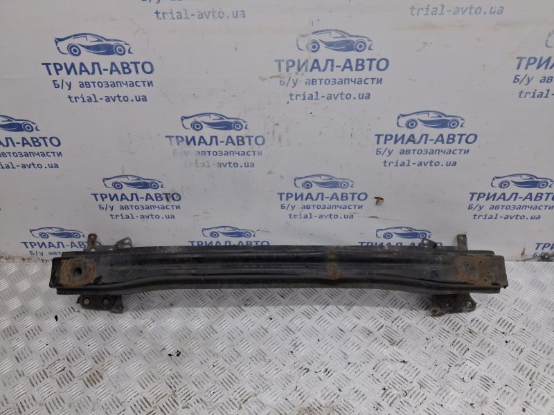 Усилитель бампера передний Volkswagen Caddy 2003-2015 2k 1.9 diesel BJB 1T0807109B Б/У