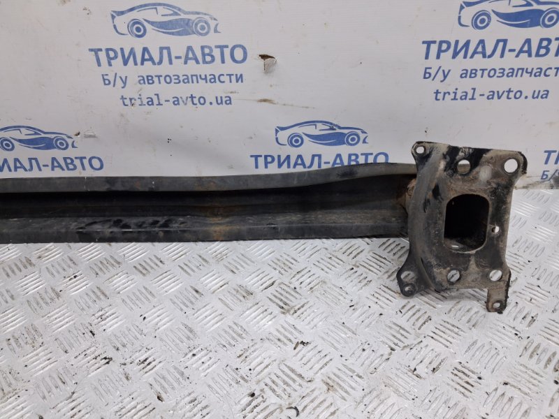 Усилитель бампера передний Caddy 2003-2015 2k 1.9 diesel BJB