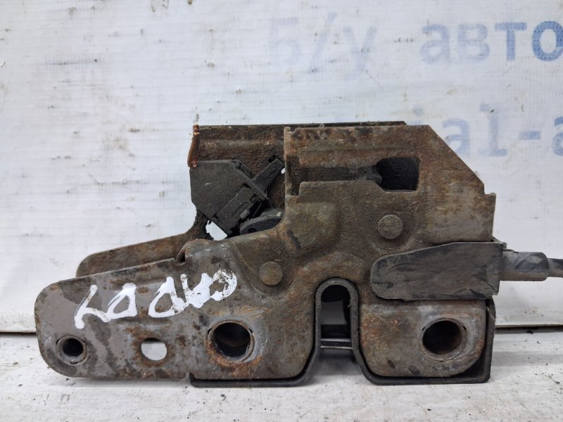 Замок капота Volkswagen Caddy 2003-2015 2k 1.9 diesel BJB 1T0823509C Б/У