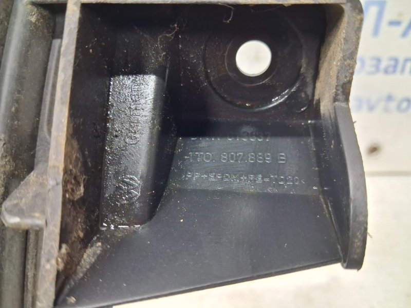 Кронштейн бампера передний левый Caddy 2003-2015 2k 1.9 diesel BJB Кронштейн бампера передний левый Caddy 2003-2015 2k 1.9 diesel BJB