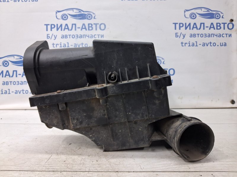 Корпус воздушного фильтра Caddy 2003-2015 2k 1.9 diesel BJB Корпус воздушного фильтра Caddy 2003-2015 2k 1.9 diesel BJB