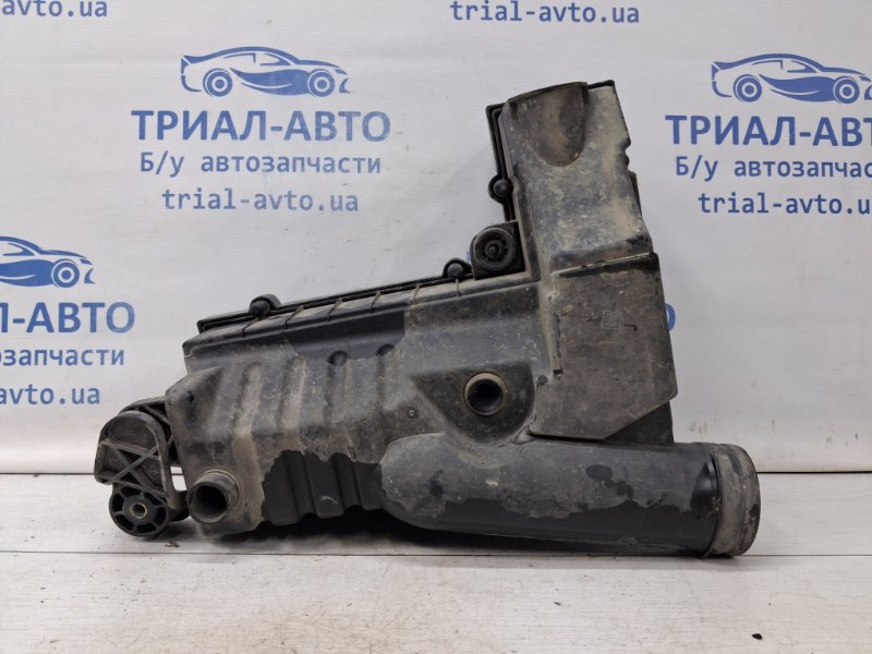 Корпус воздушного фильтра Caddy 2003-2015 2k 1.9 diesel BJB Корпус воздушного фильтра Caddy 2003-2015 2k 1.9 diesel BJB