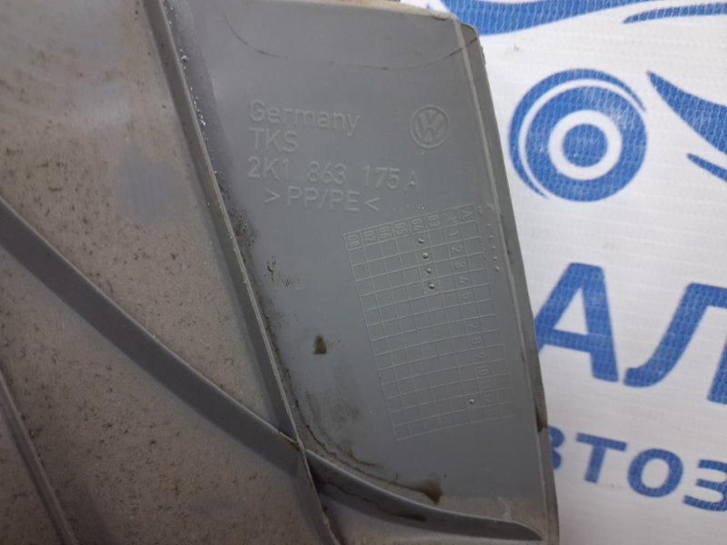 Обшивка багажника Caddy 2003-2015 2k 1.9 diesel BJB Обшивка багажника Caddy 2003-2015 2k 1.9 diesel BJB