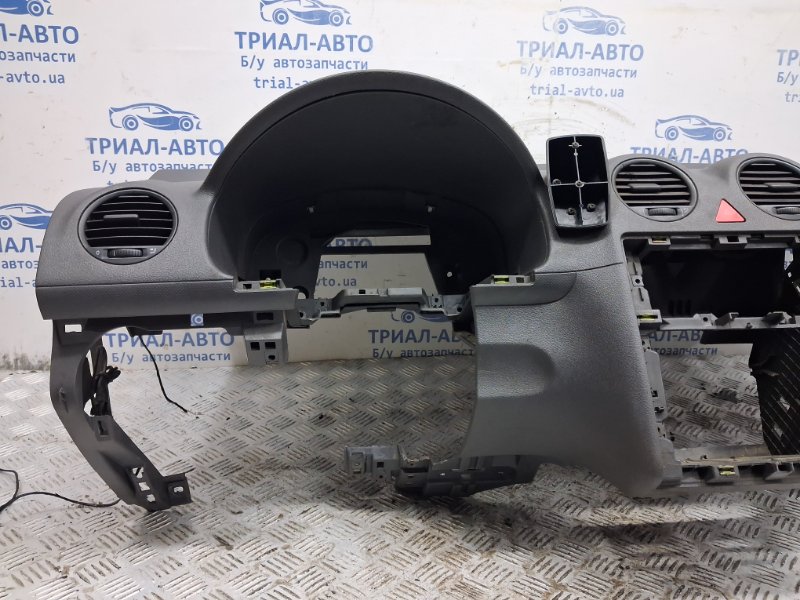 Торпеда с подушкой бесопасности Volkswagen Caddy 2k 1.9 diesel BJB Торпеда с подушкой бесопасности Volkswagen Caddy 2k 1.9 diesel BJB