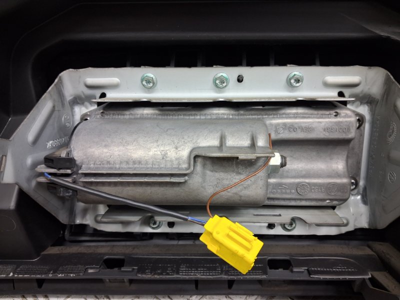 Торпеда с подушкой бесопасности Caddy 2003-2015 2k 1.9 diesel BJB Торпеда с подушкой бесопасности Caddy 2003-2015 2k 1.9 diesel BJB