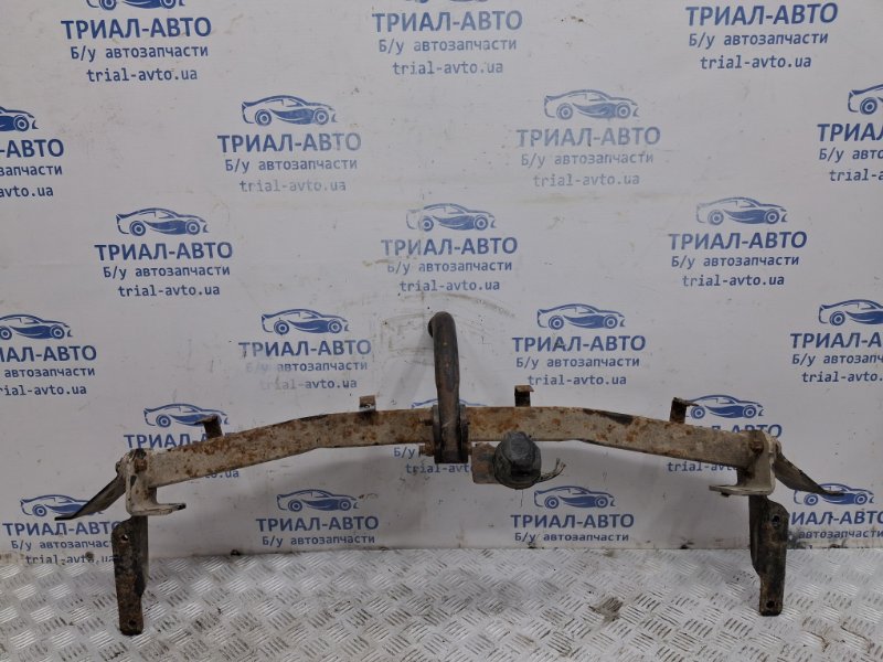 Фаркоп Caddy 2003-2015 2k 1.9 diesel BJB Фаркоп Caddy 2003-2015 2k 1.9 diesel BJB