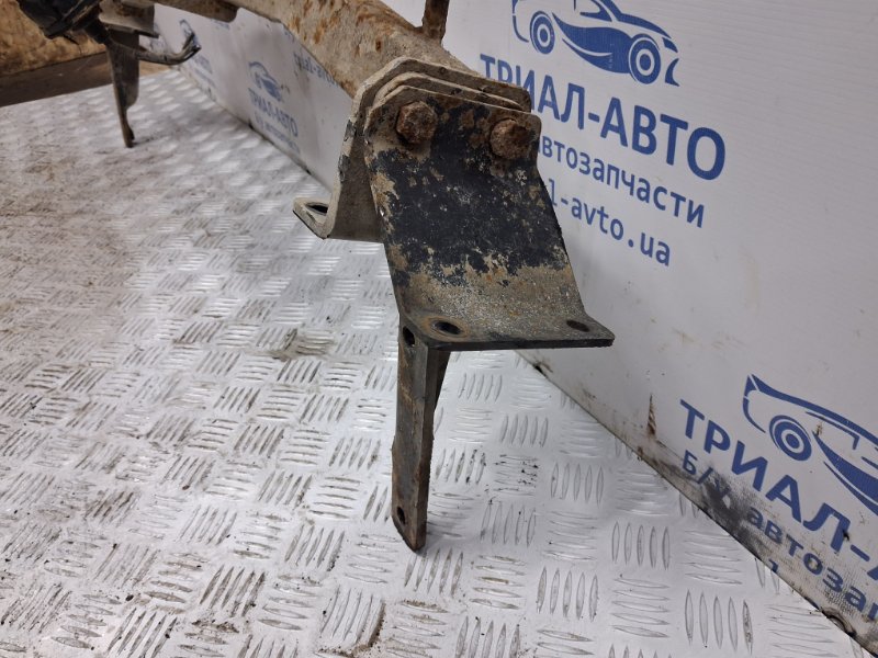 Фаркоп Caddy 2003-2015 2k 1.9 diesel BJB Фаркоп Caddy 2003-2015 2k 1.9 diesel BJB