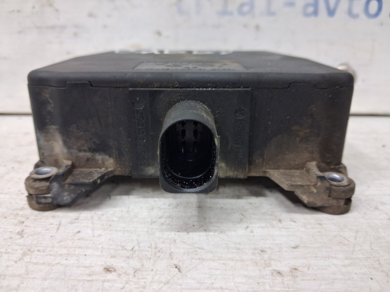 Блок управления форсунками Volkswagen Caddy 2k 1.9 diesel BJB Блок управления форсунками Volkswagen Caddy 2k 1.9 diesel BJB