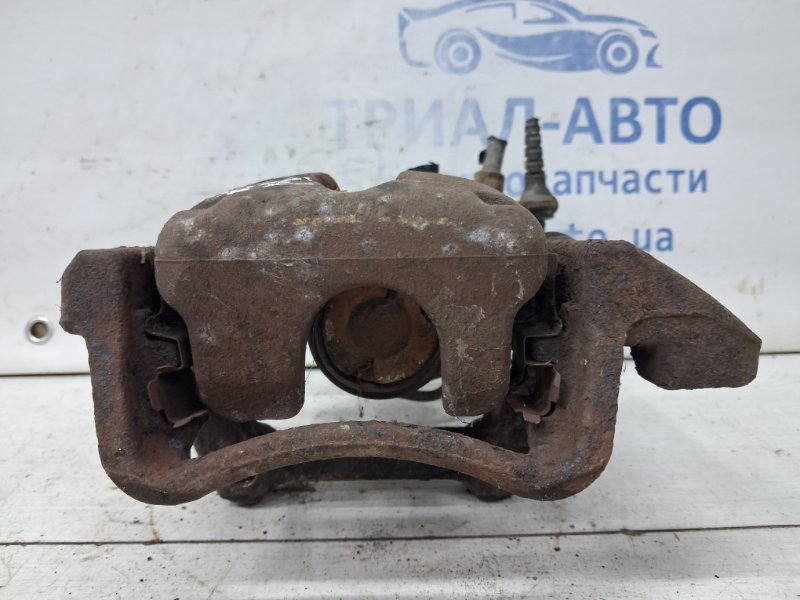 Суппорт задний правый Caddy 2003-2015 2k 1.9 diesel BJB Суппорт задний правый Caddy 2003-2015 2k 1.9 diesel BJB