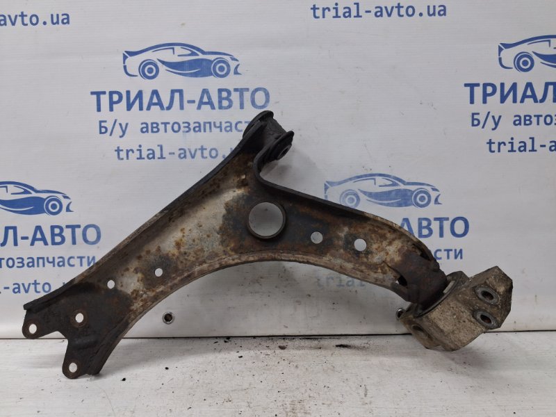 Рычаг правый Caddy 2003-2015 2k 1.9 diesel BJB