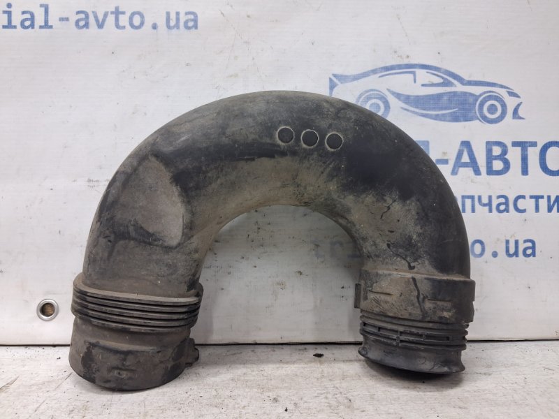 Патрубок воздушного фильтра Volkswagen Caddy 2003-2015 2k 1.9 diesel BJB 1K0129618BA Б/У