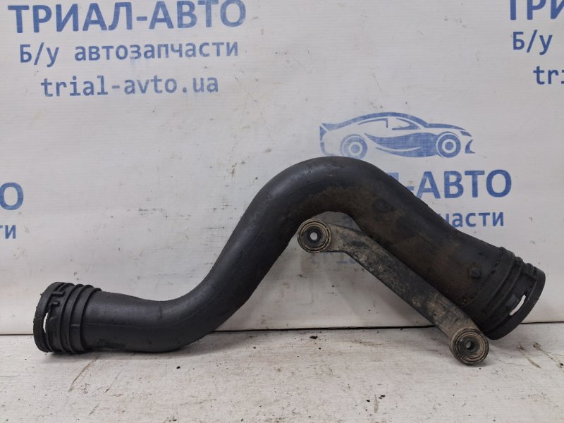 Патрубок интеркулера Caddy 2003-2015 2k 1.9 diesel BJB