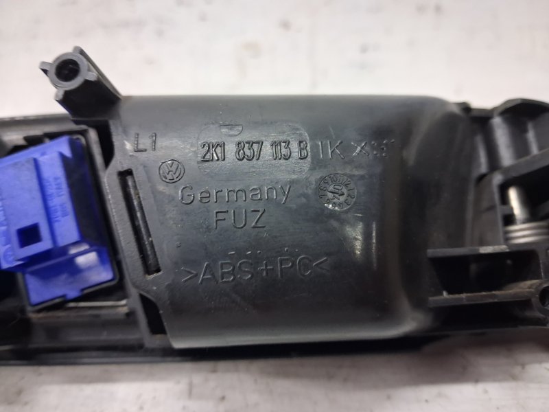 Ручка двери внутреняя передняя левая Caddy 2003-2015 2k 1.9 diesel BJB Ручка двери внутреняя передняя левая Caddy 2003-2015 2k 1.9 diesel BJB