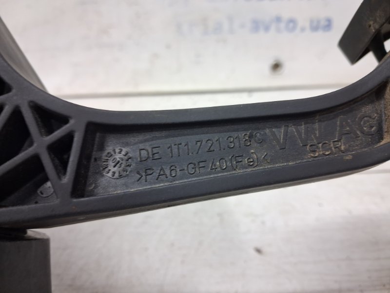 Педаль сцепления Caddy 2003-2015 2k 1.9 diesel BJB Педаль сцепления Caddy 2003-2015 2k 1.9 diesel BJB