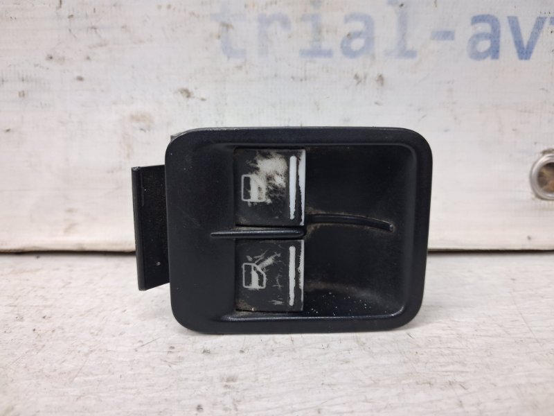 Блок управления стеклоподъемниками Volkswagen Caddy 2003-2015 2k 1.9 diesel BJB 1T0959527 Б/У