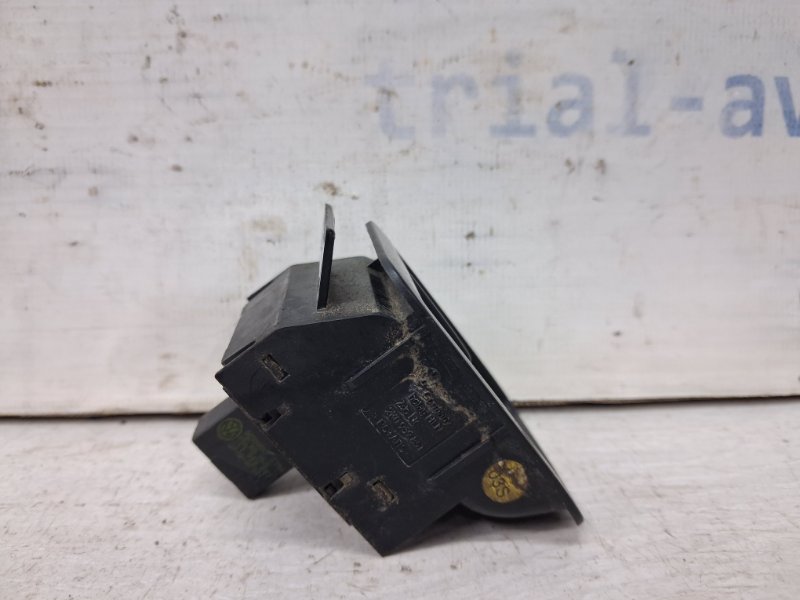 Блок управления стеклоподъемниками Caddy 2003-2015 2k 1.9 diesel BJB