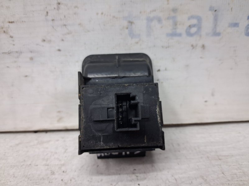 Блок управления стеклоподъемниками Volkswagen Caddy 2k 1.9 diesel BJB