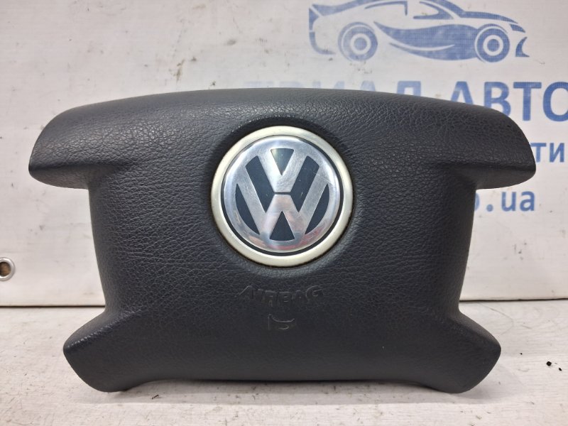 Запчасть подушка безопасности в руль Volkswagen Caddy 2003-2015 2k 1.9 diesel BJB 2K0880201A Б/У Подушка безопасности в руль Volkswagen Caddy 2003-2015 2k 1.9 diesel BJB 2K0880201A Б/У
