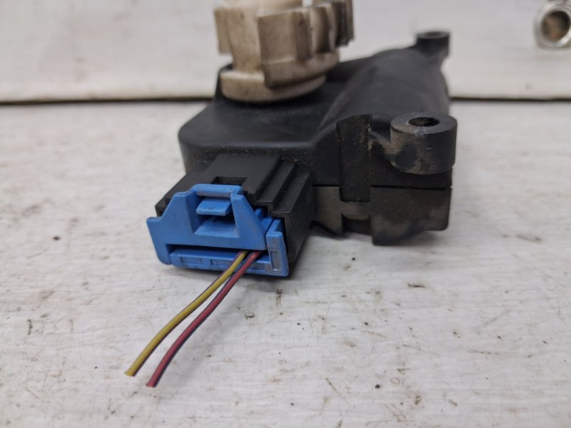 Сервопривод Volkswagen Caddy 2k 1.9 diesel BJB