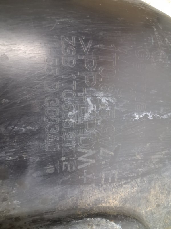 Подкрылок передний правый Caddy 2003-2015 2k 1.9 diesel BJB Подкрылок передний правый Caddy 2003-2015 2k 1.9 diesel BJB