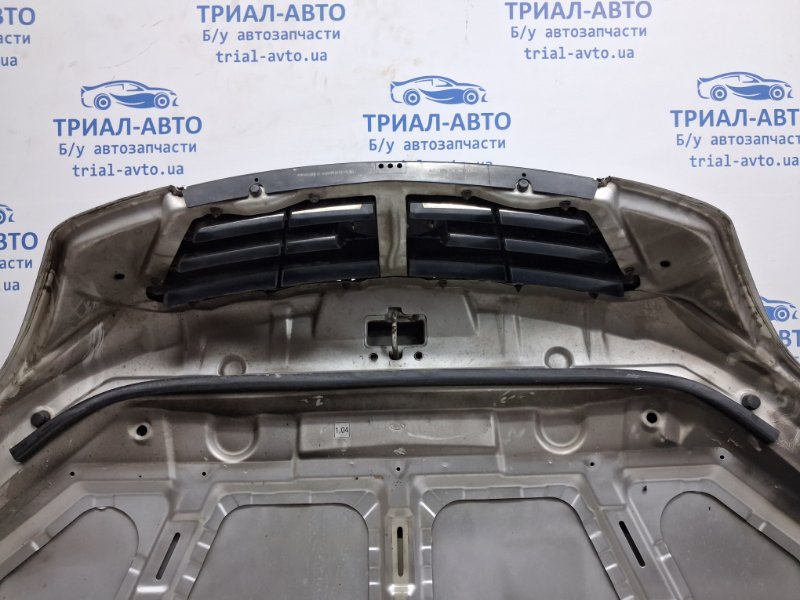 Капот Sorento 2002-2011 BL 2.5 diesel D4CB