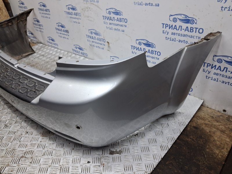 Бампер задний Kia Sorento BL 2.5 diesel D4CB