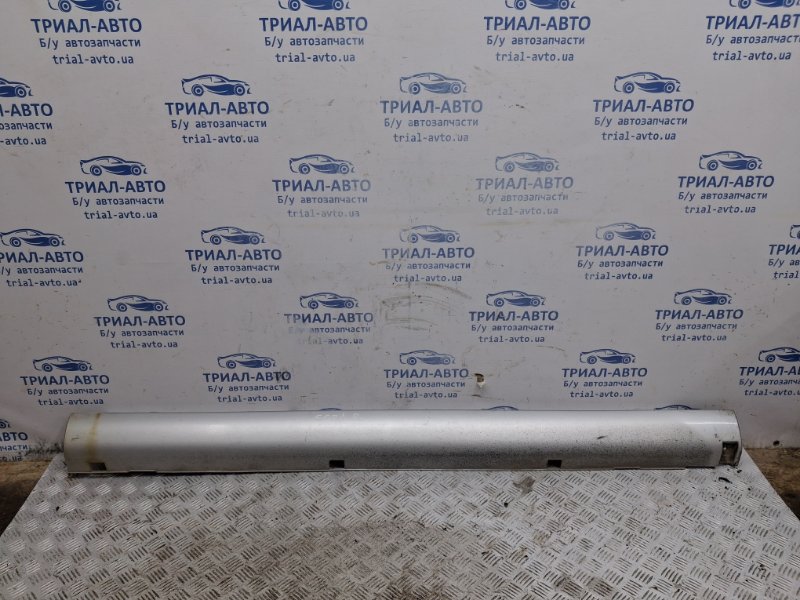 Накладка порога внешняя правая Kia Sorento 2002-2011 BL 2.5 diesel D4CB 877723E500 Б/У