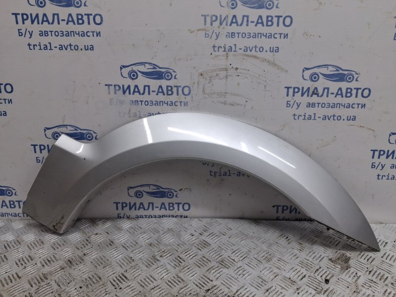 Накладка крыла передняя правая Kia Sorento 2002-2011 BL 2.5 diesel D4CB 877203E500 Б/У