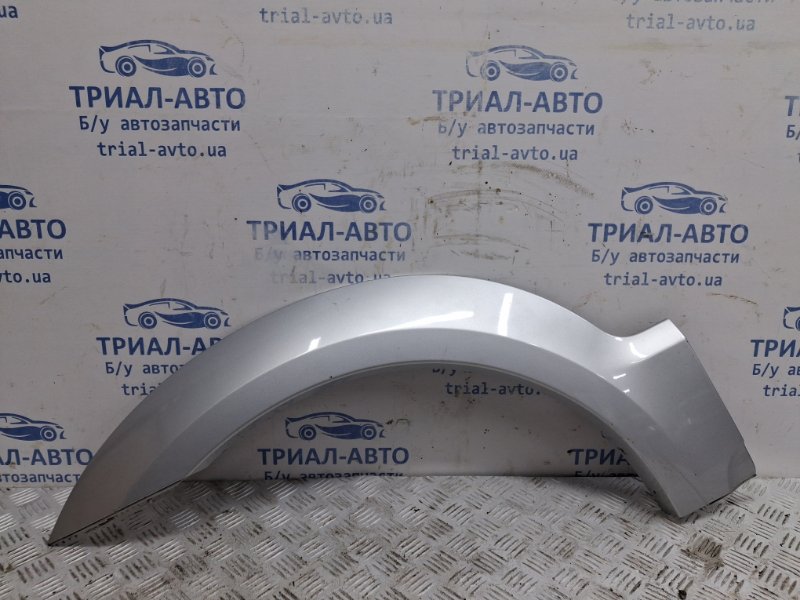 Накладка крыла передняя левая Kia Sorento 2002-2011 BL 2.5 diesel D4CB 877103E500 Б/У