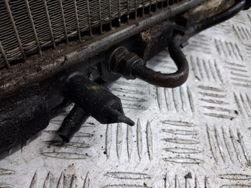 Радиатор основной Sorento 2002-2011 BL 2.5 diesel D4CB