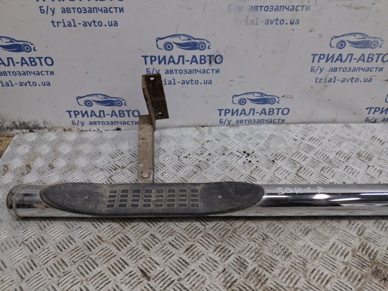 Подножка правая Sorento 2002-2011 BL 2.5 diesel D4CB