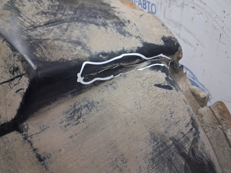 Подкрылок задний правый Sorento 2002-2011 BL 2.5 diesel D4CB