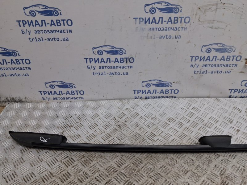 Рейлинг на крышу правый Sorento 2002-2011 BL 2.5 diesel D4CB