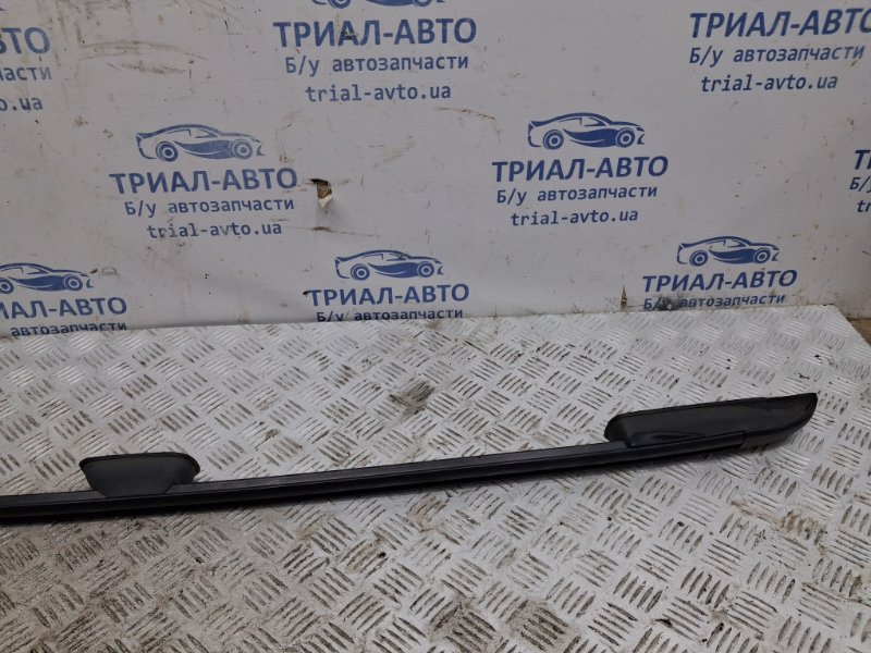 Рейлинг на крышу правый Kia Sorento BL 2.5 diesel D4CB