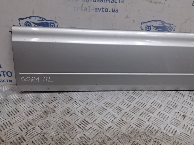 Накладка двери передняя левая Sorento 2002-2011 BL 2.5 diesel D4CB