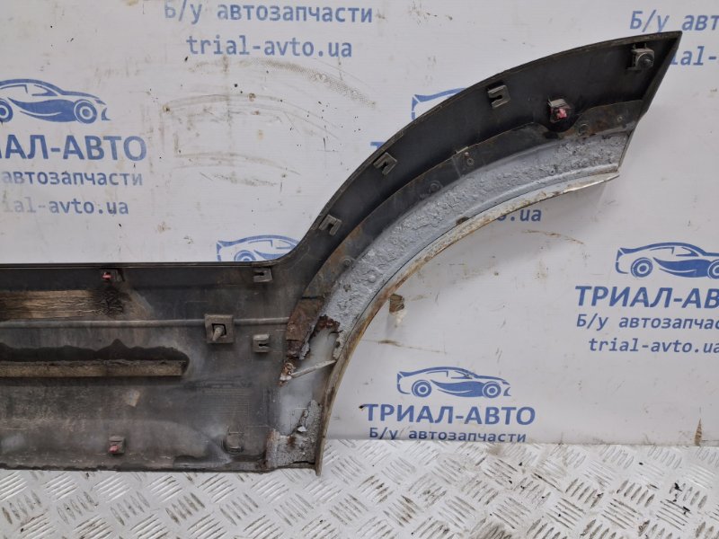 Накладка двери задняя правая Sorento 2002-2011 BL 2.5 diesel D4CB