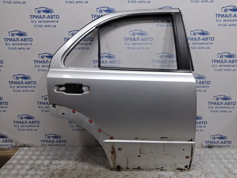 Дверь задняя правая Kia Sorento 2002-2011 BL 2.5 diesel D4CB 770043E111 Б/У