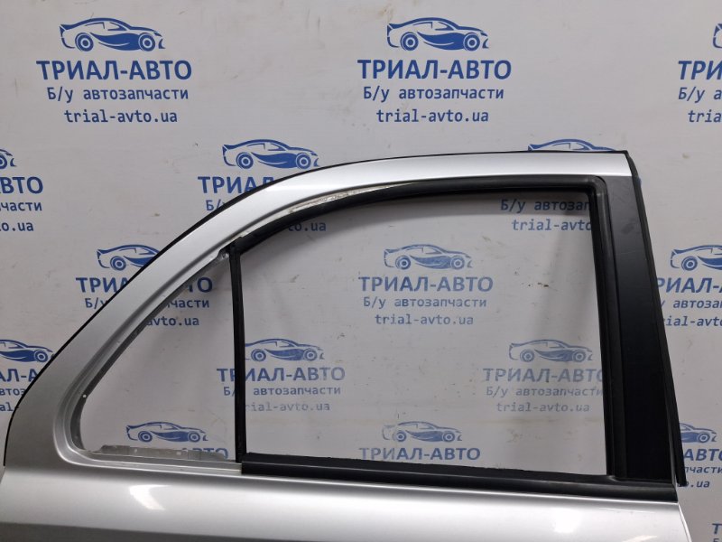 Дверь задняя правая Sorento 2002-2011 BL 2.5 diesel D4CB