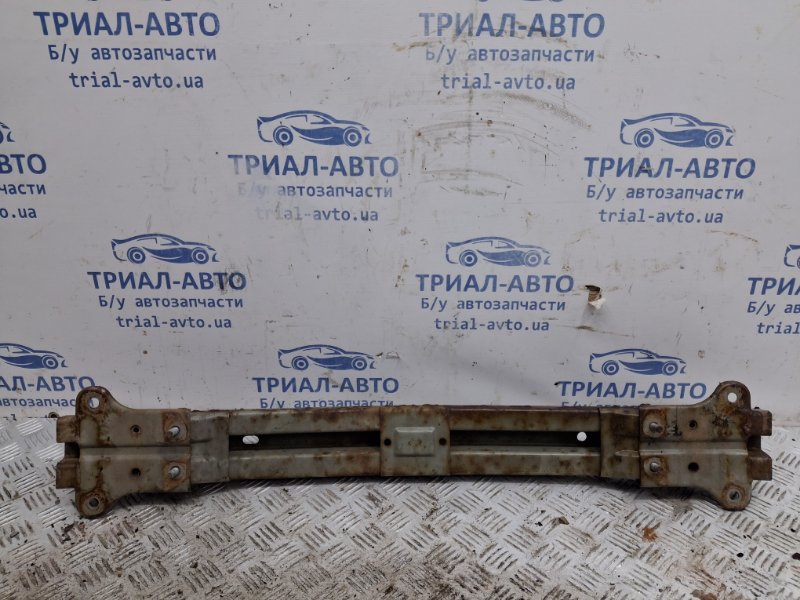 Усилитель бампера передний Sorento 2002-2011 BL 2.5 diesel D4CB