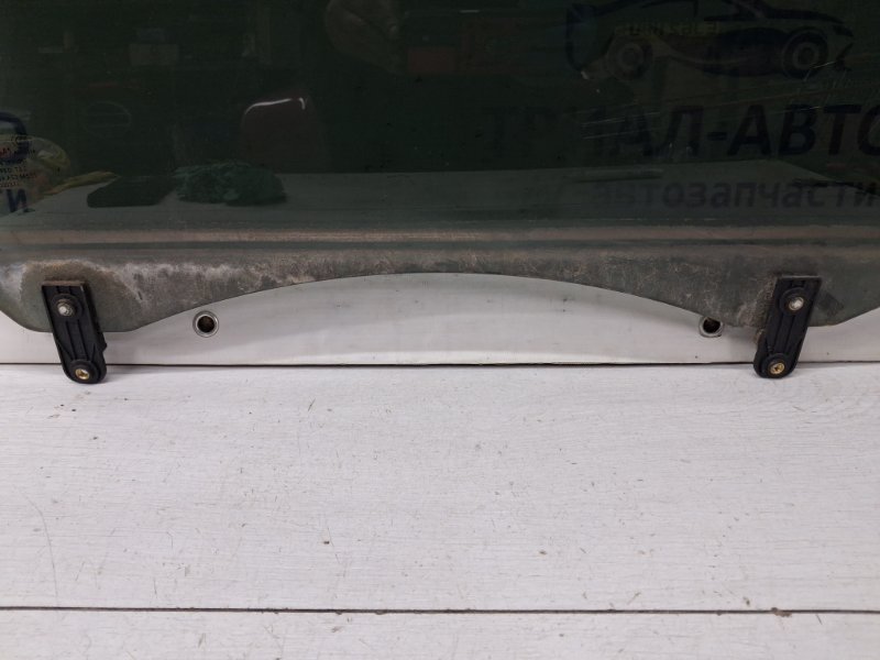 Стекло двери заднее правое Sorento 2002-2011 BL 2.5 diesel D4CB