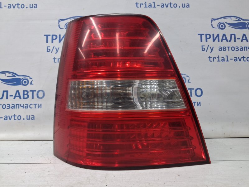 Фонарь задний внешний левый Kia Sorento 2002-2011 BL 2.5 diesel D4CB 924013E510 Б/У