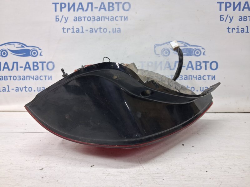 Фонарь задний внешний левый Sorento 2002-2011 BL 2.5 diesel D4CB