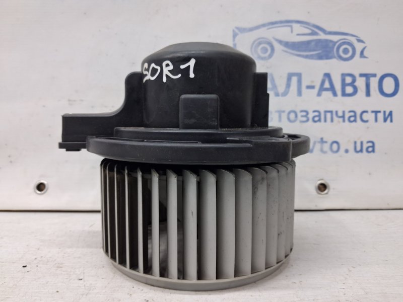 Моторчик печки Kia Sorento 2002-2011 BL 2.5 diesel D4CB 971093E060 Б/У