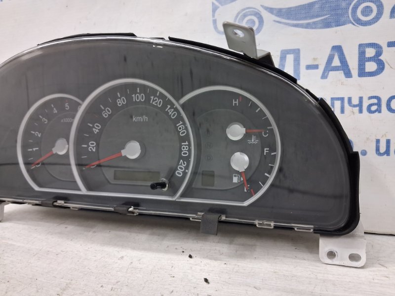 Приборная панель Kia Sorento BL 2.5 diesel D4CB